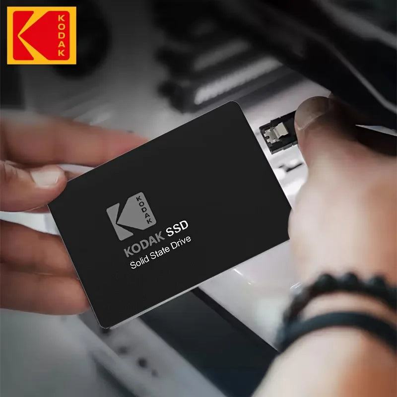KODAK x120Pro 2.5 Inch Solid State Drive SSD SATA3.0 High-Speed Interface 550M/S Read Speed Suitable for Desktops Laptops